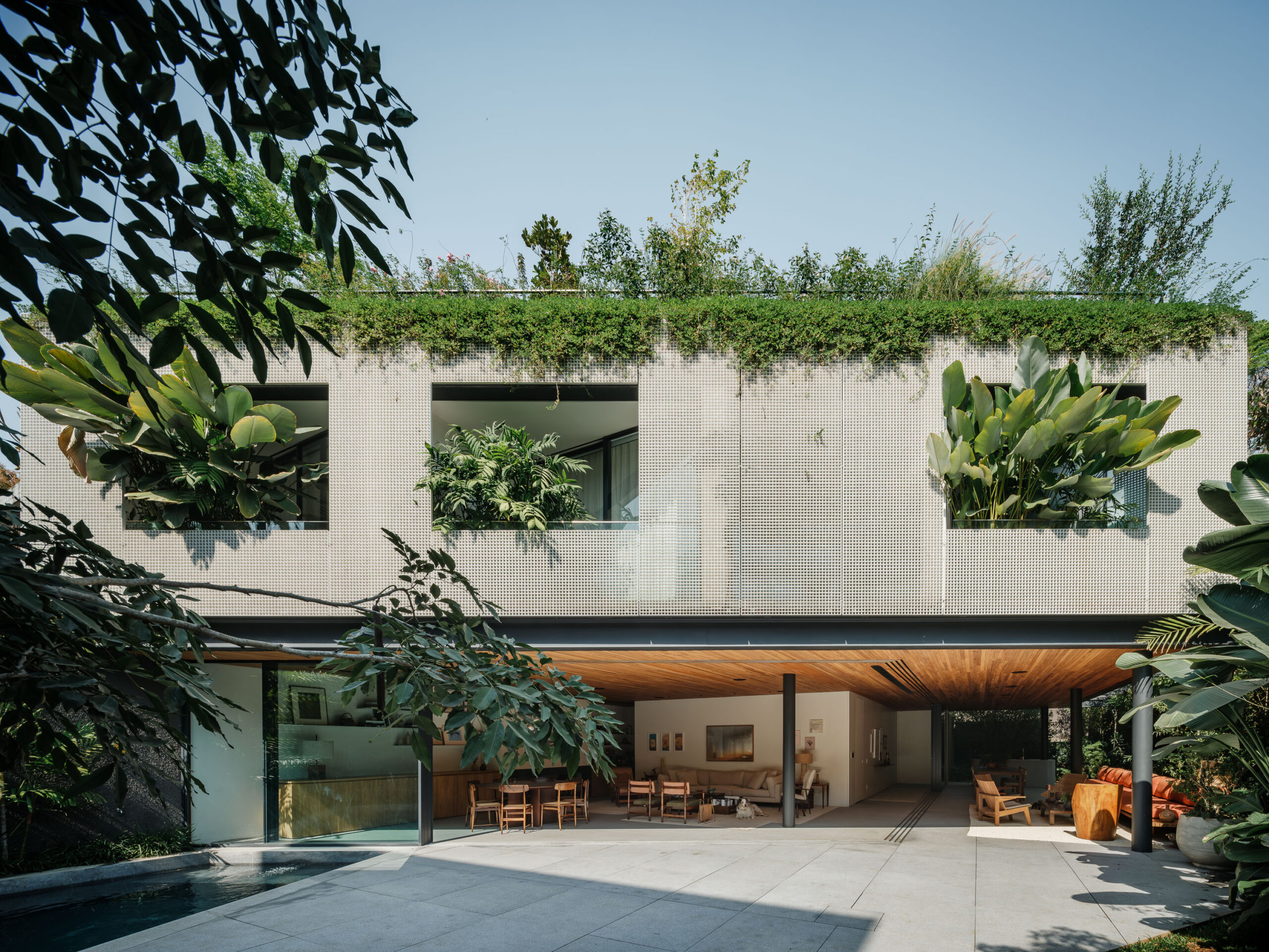 Featured image for “LAP House in São Paulo, Brazil”